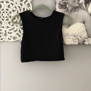 Black express crop top